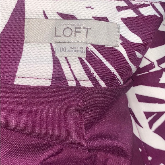 LOFT Pencil Skirt - Picture 3 of 3